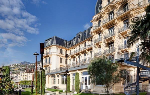 Hotel Institute Montreux - институт управления 